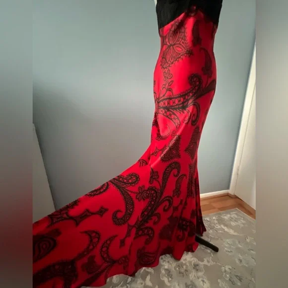 Mary.L Couture Red & Black Silk Lace Maxi Dress Size 8 - Picture 3 of 16